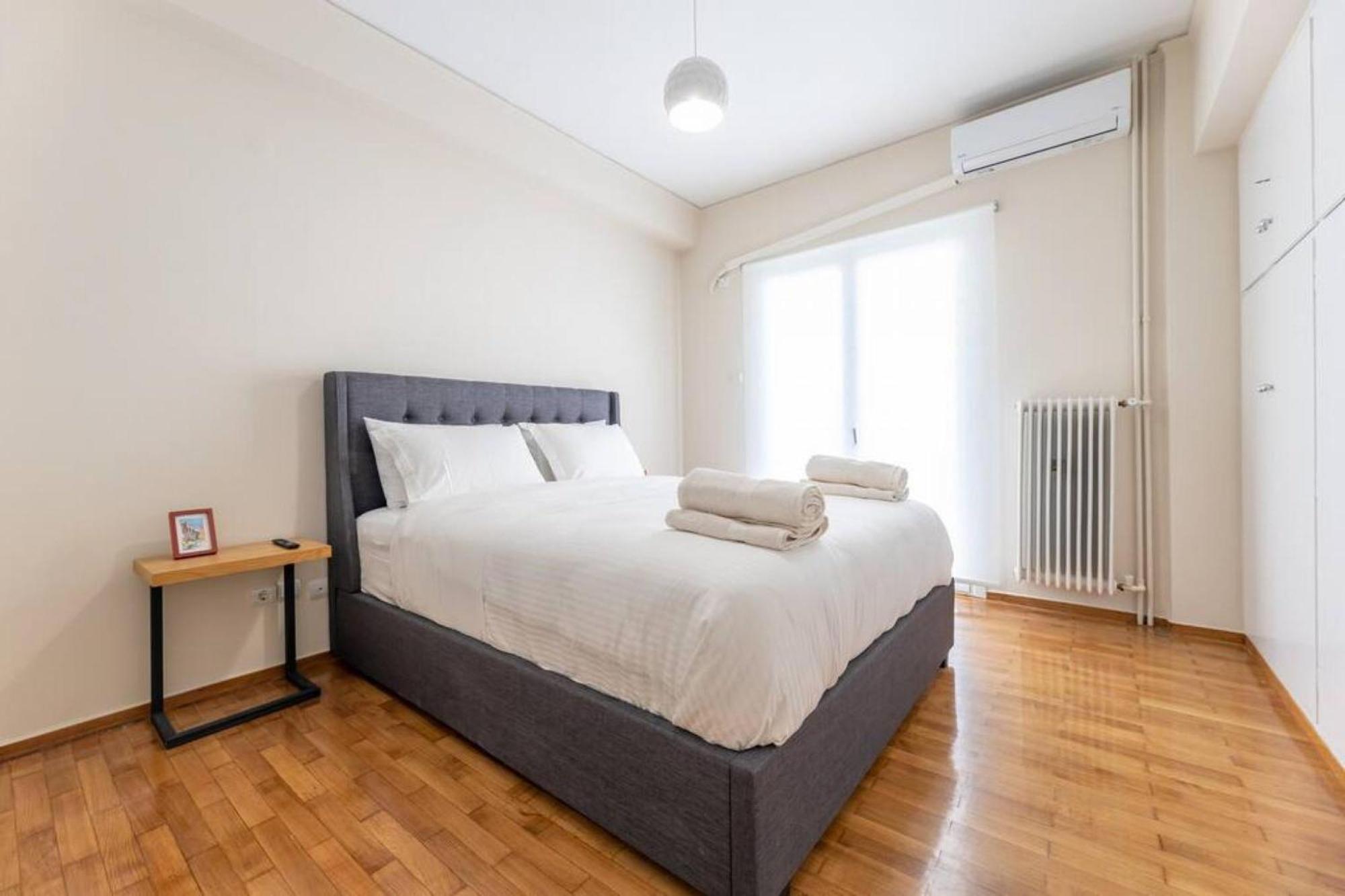 Amfitritis Family Lux Apartment At Palaio Faliro Афины Экстерьер фото