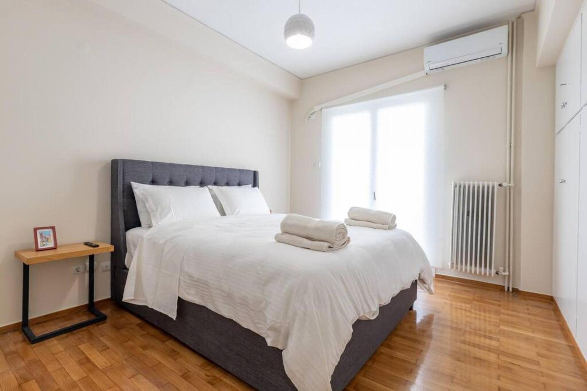 Amfitritis Family Lux Apartment At Palaio Faliro Афины Экстерьер фото