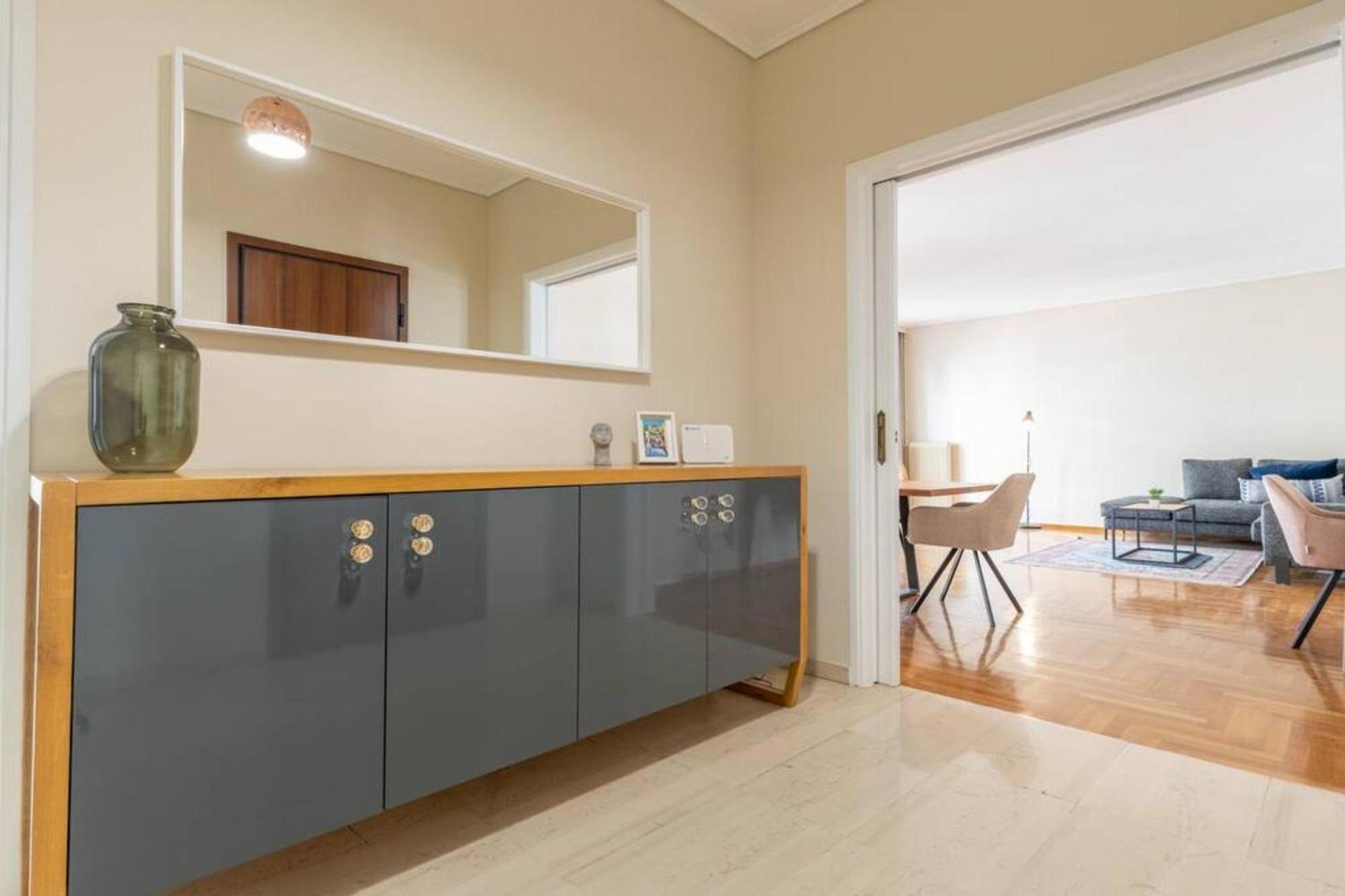 Amfitritis Family Lux Apartment At Palaio Faliro Афины Экстерьер фото